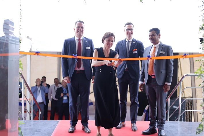 RENK weiht neues Werk in Indien ein und stärkt strategische Partnerschaften in Verteidigung und Industrie