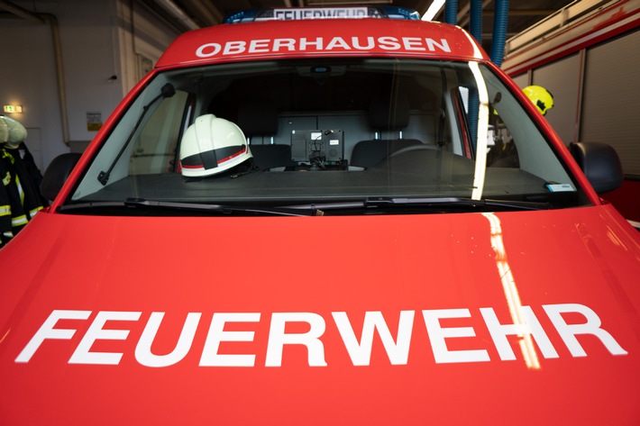 FW-OB: Brand im 2.Obergeschoss eines Mehrfamilienhauses