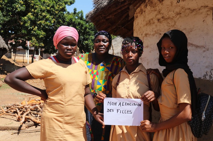 Neuer UNICEF-Report: Über 230 Millionen Mädchen und Frauen sind Überlebende von weiblicher Genitalverstümmelung