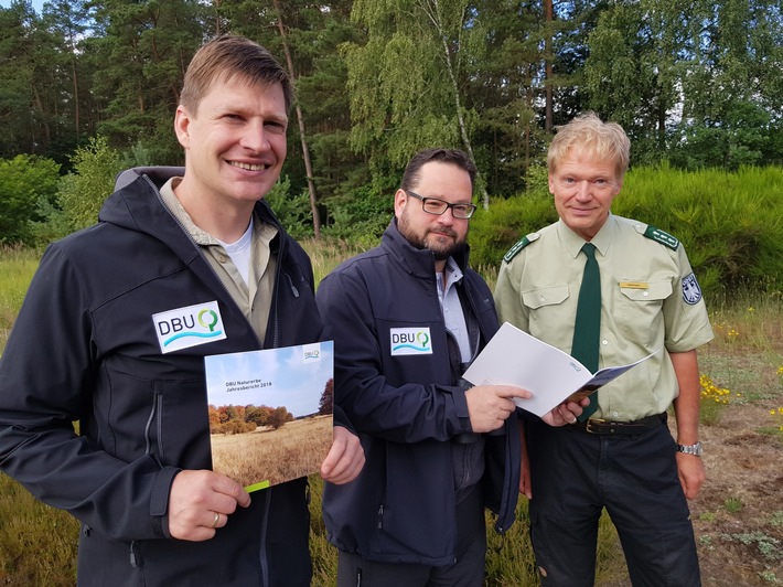 DBU Naturerbe-Jahresbericht 2018 veröffentlicht - DBU-Generalsekretär besucht Authausener Wald