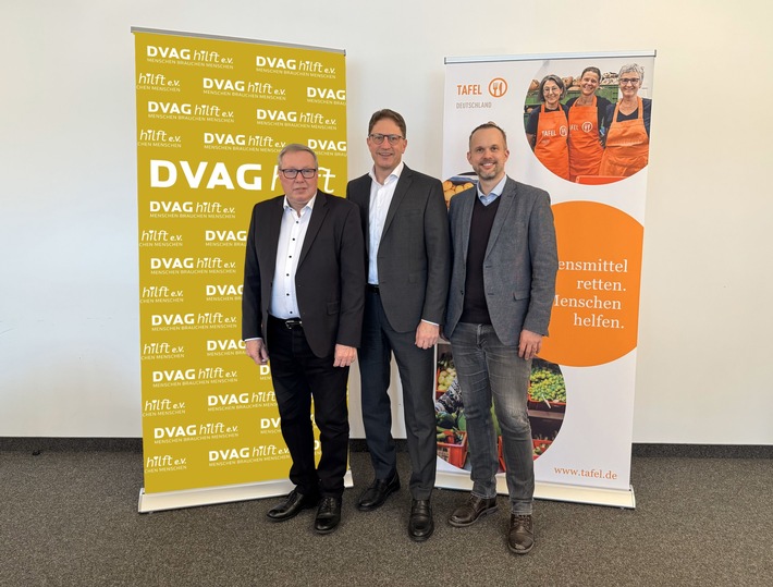 Gemeinsames Engagement für armutsbetroffene Kinder / DVAG und Tafel Deutschland verlängern Partnerschaft