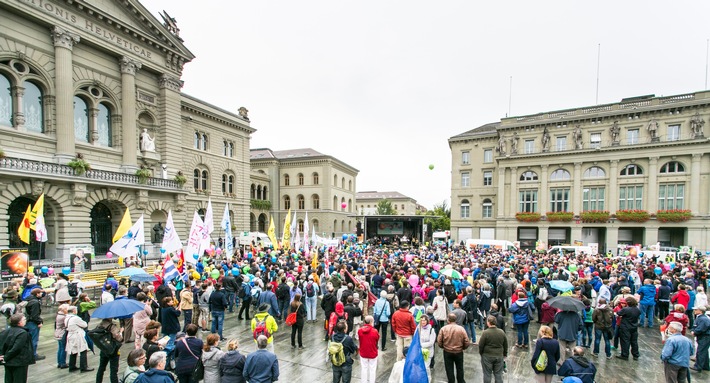 Digne de la vie tout au long de la vie!: «Marche pour la Vie» impressionnante à Berne