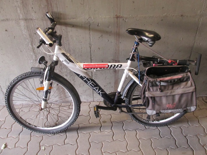POL-HOL: Polizei sucht Eigentümer von Mountainbikes