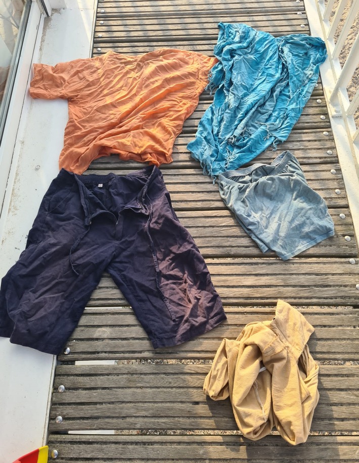 POL-HRO: Herrenlose Bekleidung am Warnemünder Strand aufgefunden
