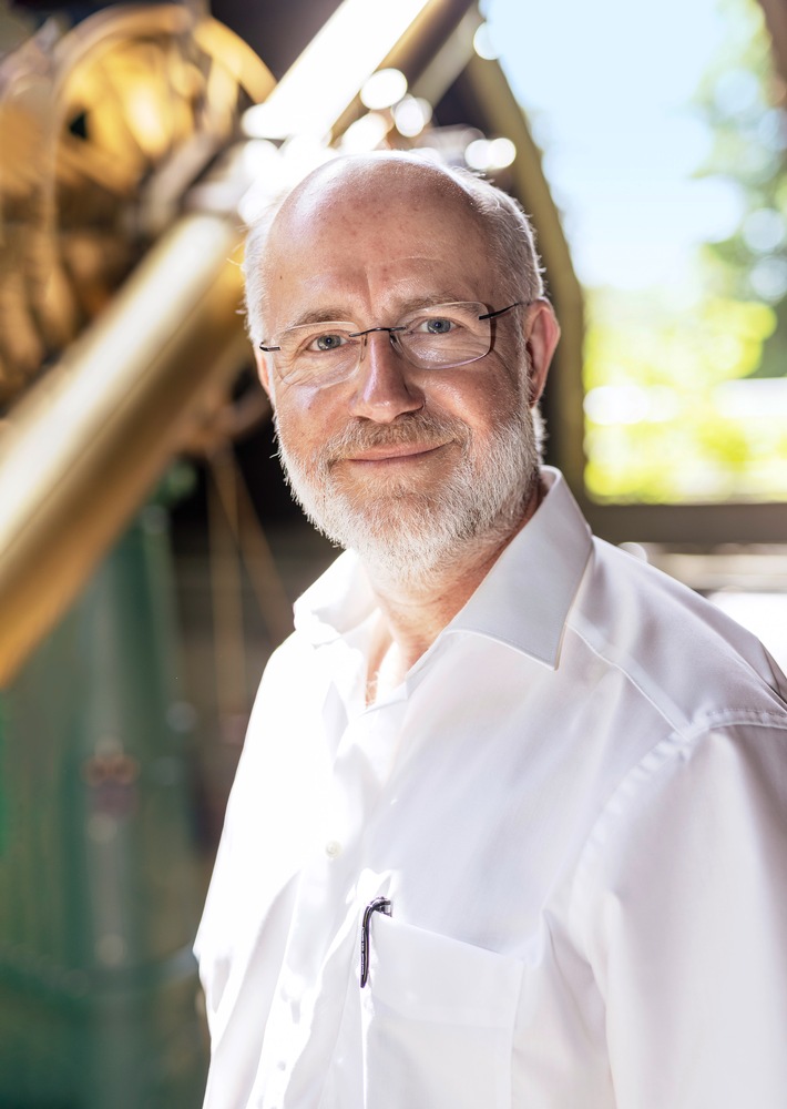 Harald Lesch: "Das hier ist der schönste Planet" / Warum der bekannte Astrophysiker sich mittlerweile fast ausschließlich mit der Klimakrise und der Energiewende beschäftigt