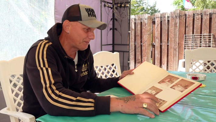 Montags bis freitags ab 16:05 Uhr: Neue Folgen von "Hartz und herzlich - Tag für Tag Benz-Baracken" bei RTLZWEI