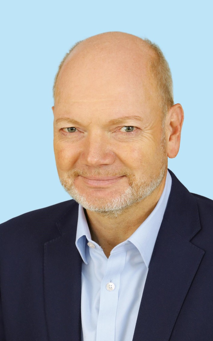 Neuwahlen im Bankenfachverband: Linthout als Vorstandsvorsitzender bestätigt / Hanswillemenke ist neuer stellvertretender Vorsitzender / Kuhn ist neues Vorstandsmitglied
