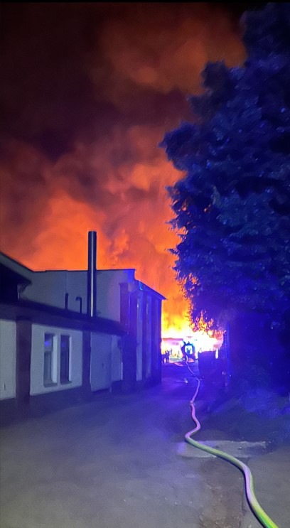 FW-OE: Industriebrand in Würdinghausen
