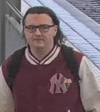 POL-OF: Aktuelles Bild und Informationen zur Bekleidung: Ergänzung zur Vermisstensuche nach Toni Peter Heintz