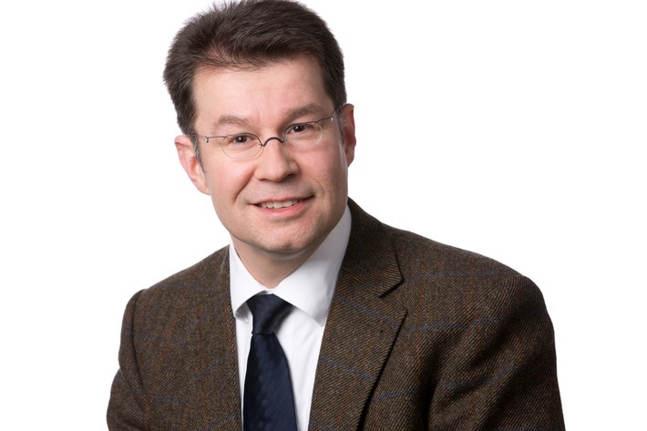 Prof. Dr.-Ing. Carsten Sommer / Weiterer Text über ots und www.presseportal.de/nr/110649 / Die Verwendung dieses Bildes ist für redaktionelle Zwecke unter Beachtung ggf. genannter Nutzungsbedingungen honorarfrei. Veröffentlichung bitte mit Bildrechte-Hinweis.