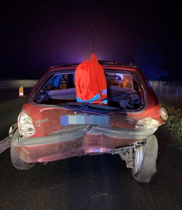 POL-BI: Zwei Schwerverletzte bei Auffahrunfall