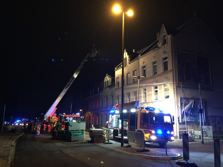 FW-MG: Kleinbrand in Dachgeschosswohnung