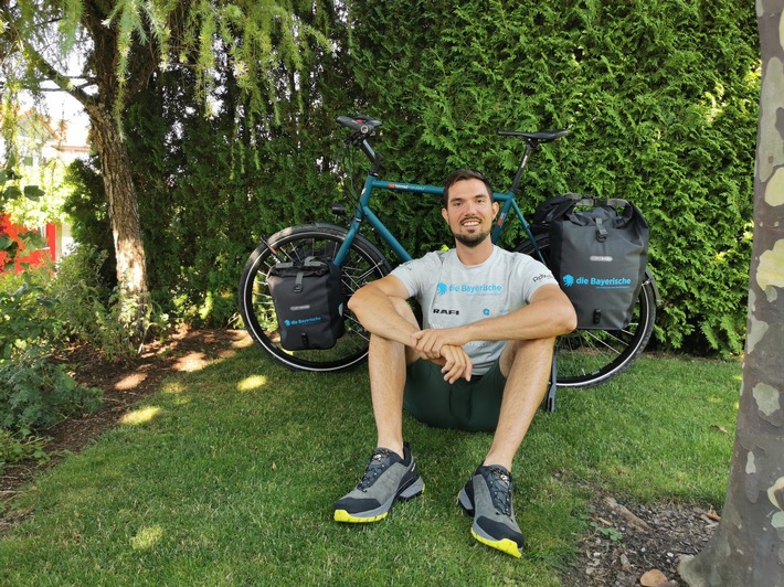 Pressemeldung: 20.000 Kilometer mit dem Fahrrad: die Bayerische sponsert ehemals gelähmten Kunden bei Panamericana-Abenteuer