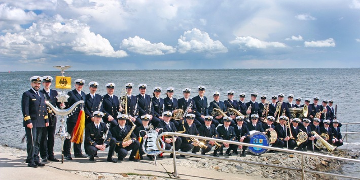 Deutsche Marine - Pressemeldung / Pressetermin: Benefizkonzert für trauernde Kinder - Marinemusikkorps zu Gast in Bad Zwischenahn