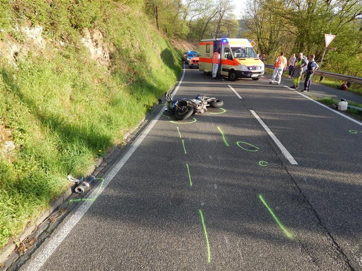 POL-PDMT: Motorradunfall mit Personenschaden