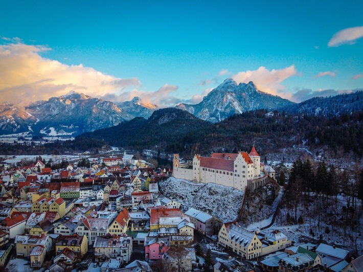 Tourismus im Allgäu und in Bayerisch-Schwaben: Stabile Zahlen für das Sommerhalbjahr und leichtes Wachstum im Jahresverlauf 2025