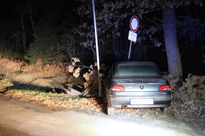 POL-AC: Nachtrag (Foto) zur heutigen Pressemitteilung, 13.30 Uhr, Alleinunfall auf der Himmelsleiter