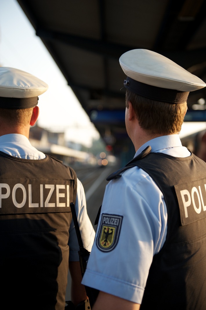 BPOLI-KN: Festnahme im Bahnhof Singen