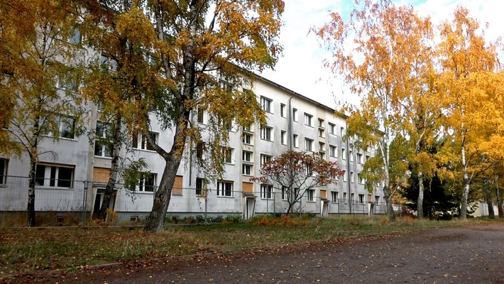 Neu bei RTLZWEI: "Hartz und herzlich - Niedergörsdorf - Altes Lager"
