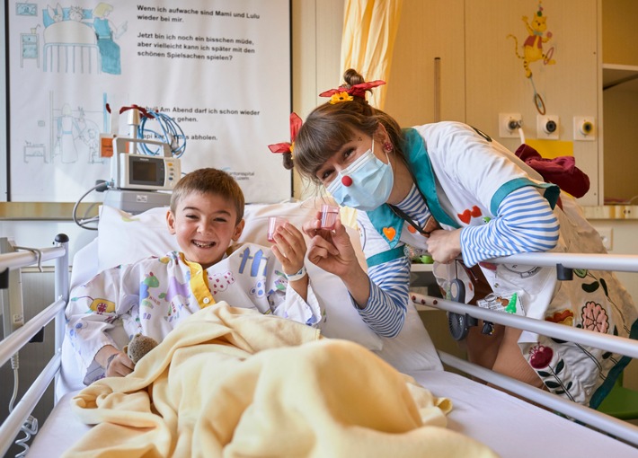 30 Jahre Kinderlachen im Kinderspital Zentralschweiz dank der Stiftung Theodora