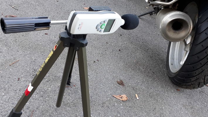 POL-AC: Aachener Polizei nahm "Lärmproben" von Motorradfahrern in der Eifel