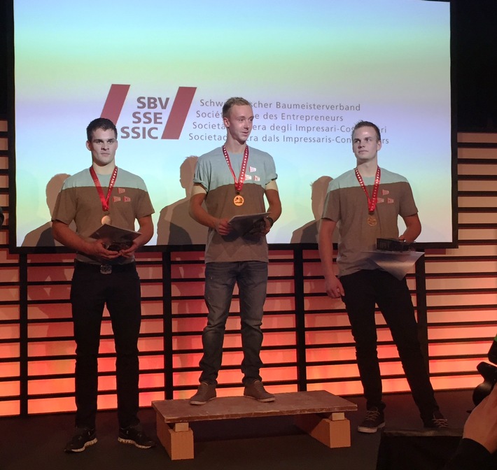 Schweizerischer Baumeisterverband: Kevin Hofer ist Schweizermeister 2016 der Maurer