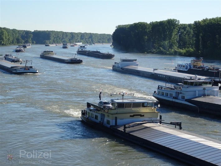 WSPA-RP: Rheinschifffahrt  zwischen Iffezheim und Germersheim erneut gesperrt