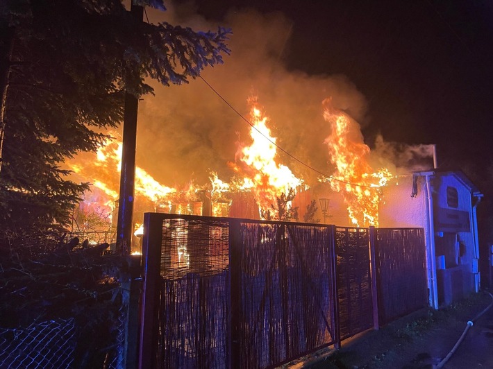 LPI-EF: Brand in Kleingartenanlage