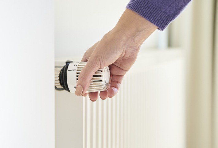 Erste Bilanz der Heizsaison 2025/2026: Heizenergieverbrauch insgesamt stabil - Kostenentwicklung regional unterschiedlich