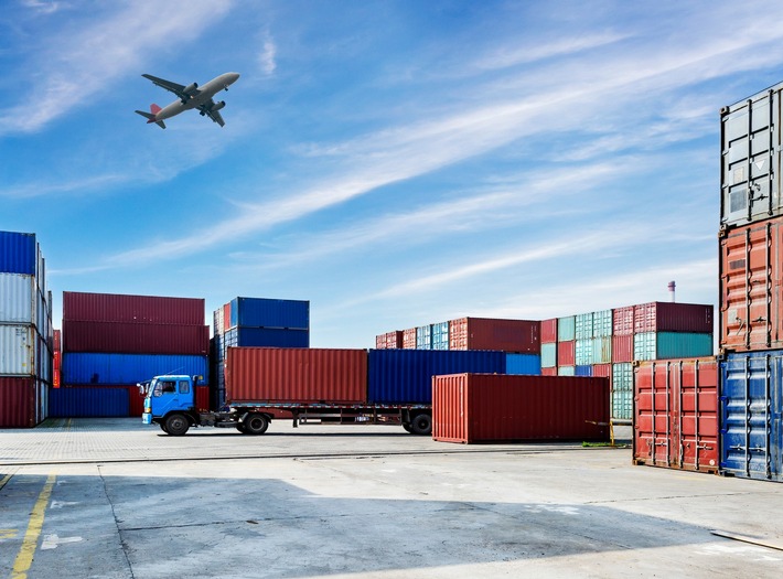 Presseinformation: EU-Projekt Fenix optimiert Interoperabilität europäischer Logistikplattformen