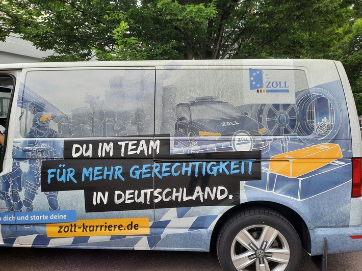 HZA-A: Berufsinformationstag beim Hauptzollamt Augsburg / Einblicke in die Aufgabenvielfalt des Zolls am 18.07.2026