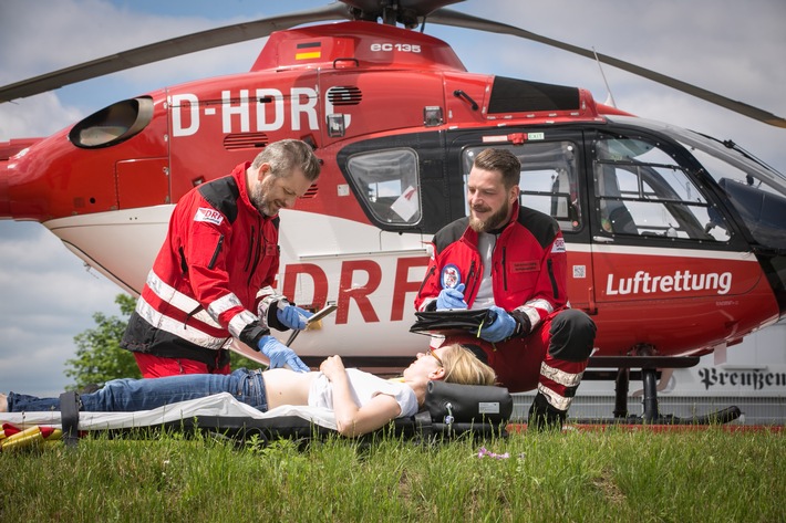 Für eine bessere präklinische Notfall- und Rettungsmedizin / DRF Stiftung Luftrettung stellt seit 2020 Fördergelder auch für externe Forschungs- und Entwicklungsprojekte bereit (FOTO)
