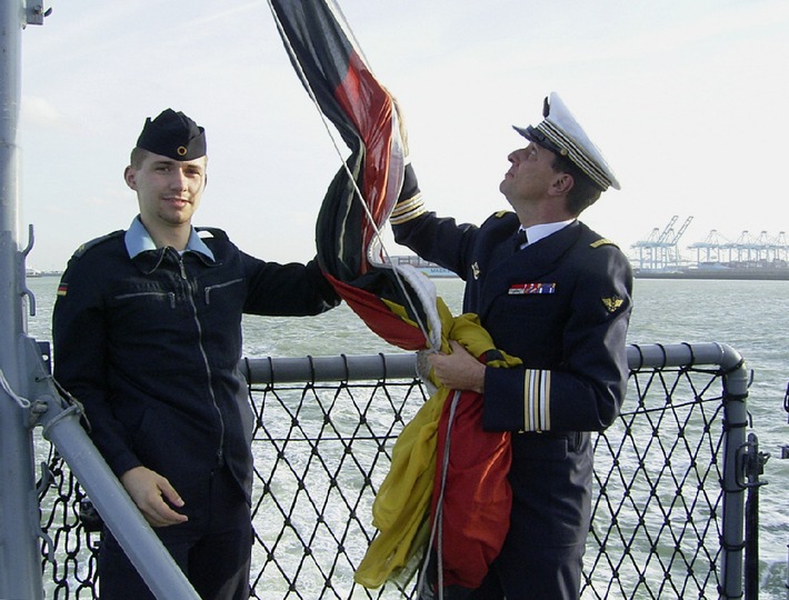 &quot;Deutsche sind ordentlich - nur nicht so intensiv, wie erzählt wird.&quot; - Wie ein Franzose die Deutsche Marine erlebt