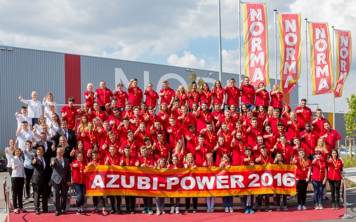 NORMA: 700 Azubis starten mit toller Perspektive! / Neuer Ausbildungsjahrgang beim Discounter aus Nürnberg herzlich begrüßt (FOTO)