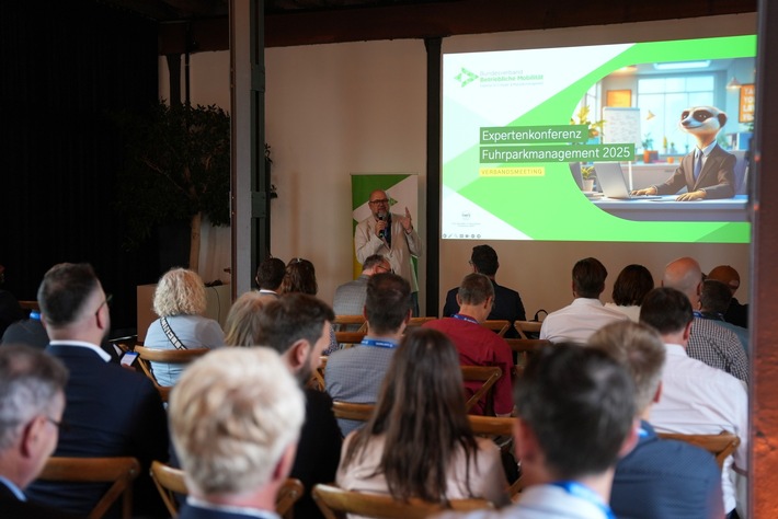Orientierung und Umsetzungswissen für das Fuhrparkmanagement von morgen