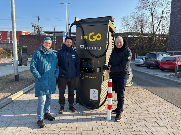 EWE Go und HOCHTIEF errichten weiteren Ladepark mit 8 Schnellladepunkten in Langenhagen