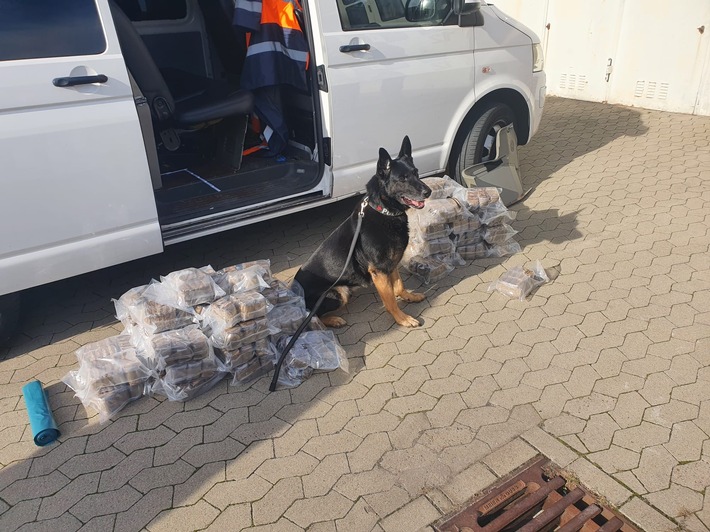 POL-MS: Handel mit mehr als einer Tonne Betäubungsmittel - Festnahmen mehrerer tatverdächtiger Dealer in Gronau und Kopenhagen - Untersuchungshaft