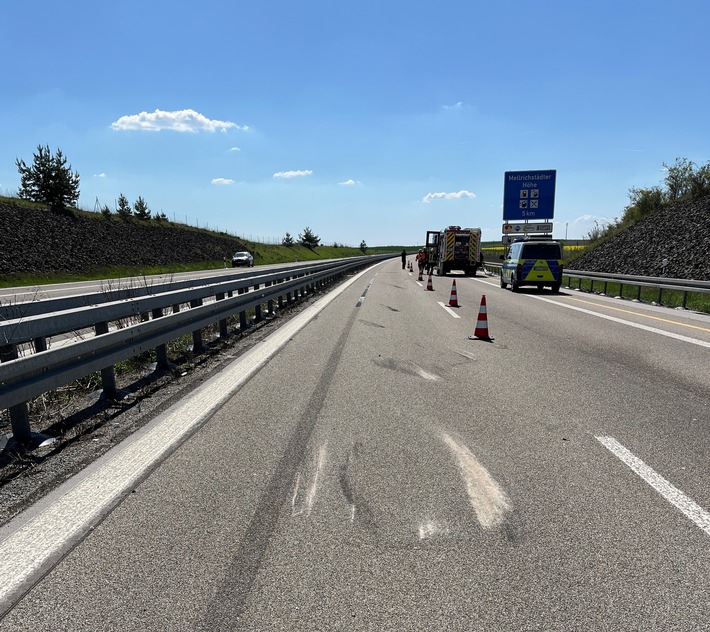 API-TH: Pkw überschlägt sich mehrfach