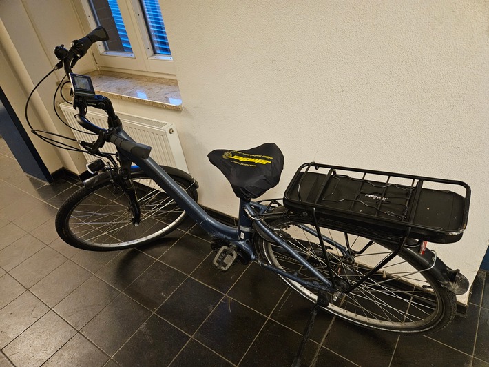 POL-Bremerhaven: Die Polizei bittet um Hinweise auf den Eigentümer oder die Eigentümerin eines Pedelecs