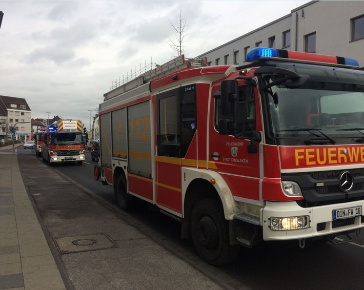 FW Dinslaken: Zwei kurze Einsätze am Mittag für die Feuerwehr