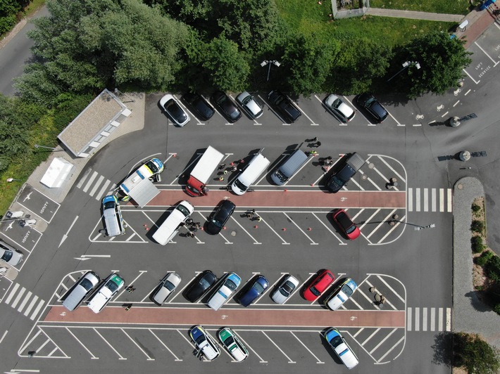 POL-BI: Sicherheit im Fokus: Zahlreiche Fahrer und Fahrzeuge werden kontrolliert