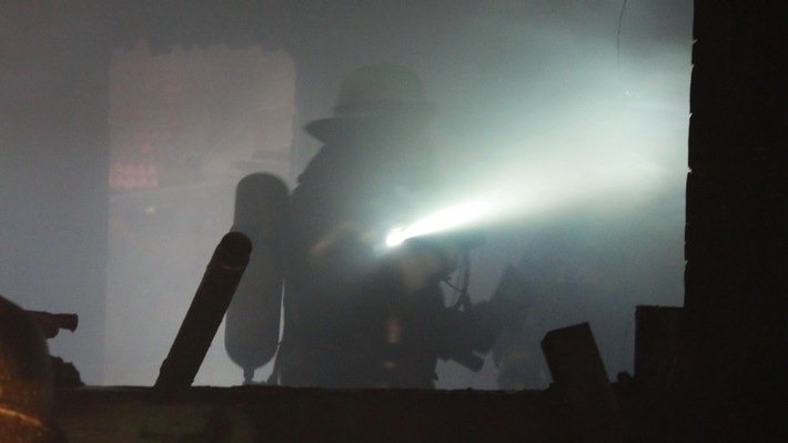 FW Celle: Corona-Pandemie stellt Celler Feuerwehr vor neue Herausforderungen