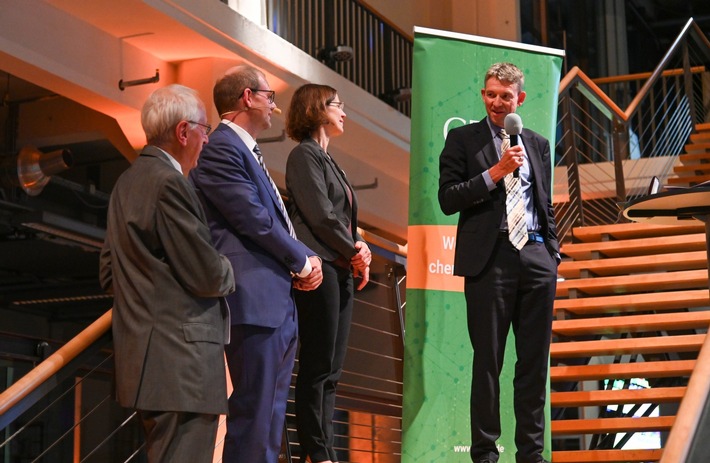 Karl-Ziegler-Preis für Stefan Mecking, PI Nr. 96/2025
