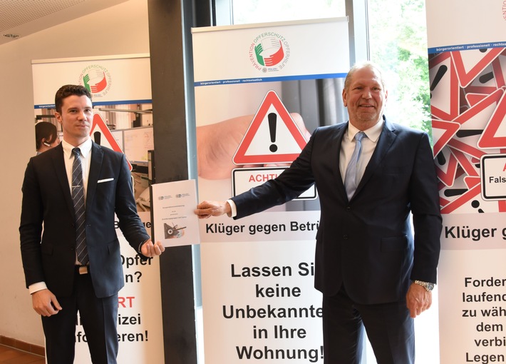 POL-E: Essen/Mülheim a.d. Ruhr/Oberhausen: Kooperationsvereinbarung zwischen den Polizeipräsidien Essen und Oberhausen zur gemeinsamen Bekämpfung von Straftaten zum Nachteil älterer Menschen unterzeichnet