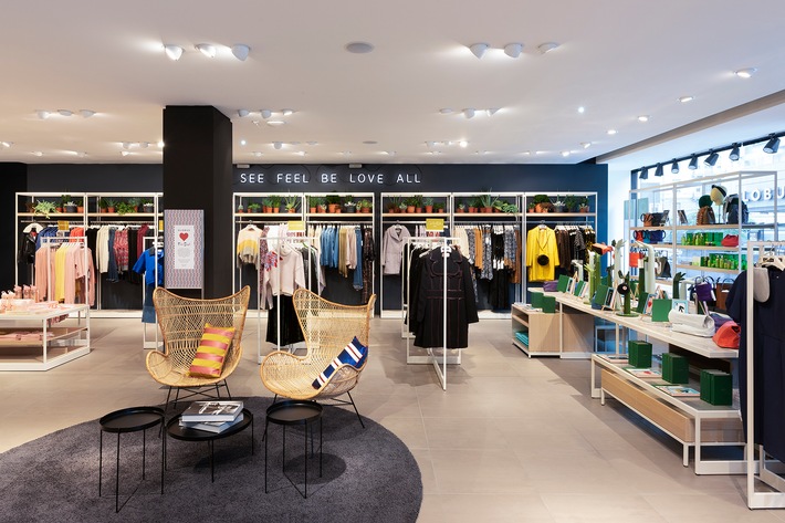 Globus inaugure un nouveau flagship store de prêt-à-porter féminin à Zurich et surprend sa clientèle en proposant les marques J.Crew et Fred Segal