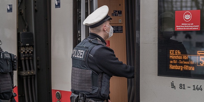 Bundespolizeidirektion München: Smartphonediebstahl im ICE / Dieb dank &quot;Anping-Funktion&quot; überführt