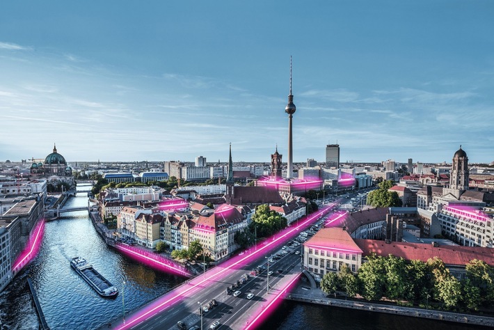 Highspeed für die Hauptstadt: 500.000 Glasfaser-Anschlüsse in Berlin fertiggestellt