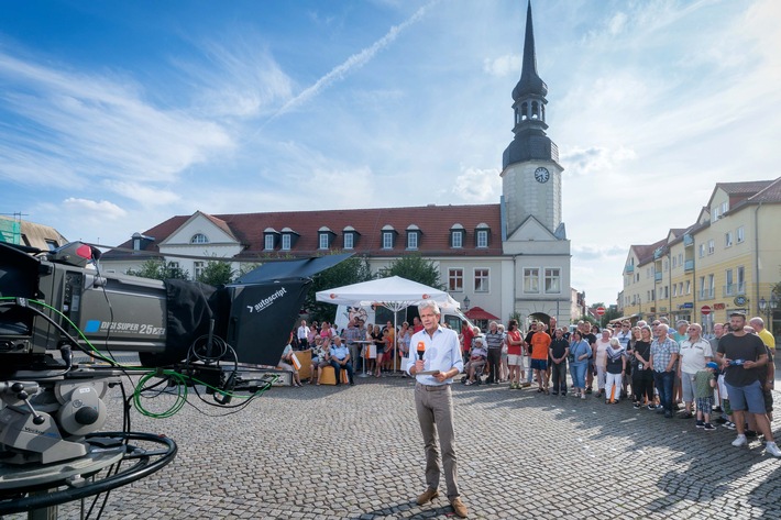 Vor der Wahl in Thüringen: ZDF-"Länderspiegel" live aus Gera (FOTO)