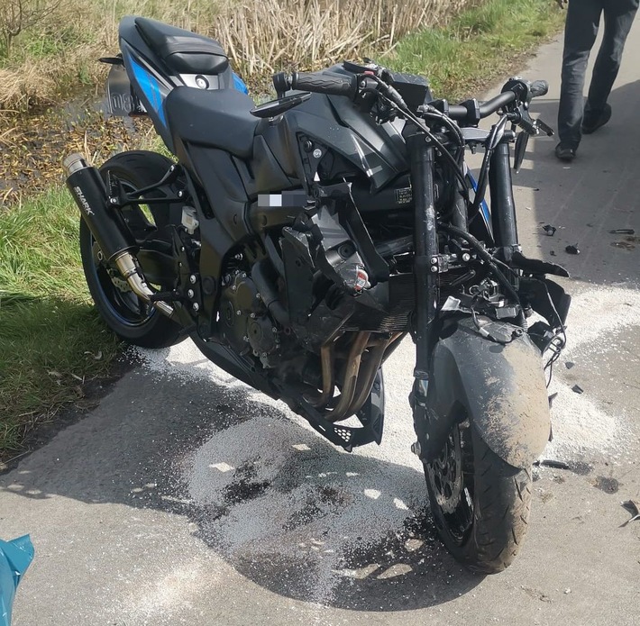 POL-STD: 28-jähriger Motorradfahrer bei Unfall im Alten Land schwer verletzt