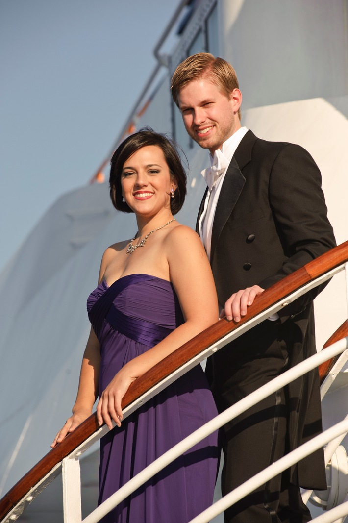 MS EUROPA wählt den Klassikstar 2010: John Chest von der Bayerischen Staatsoper ist Gewinner des Gesangswettbewerbs "Stella Maris" (mit Bild)